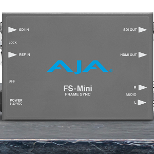 Conversor compacto AJA FS-Mini para sincronización y procesamiento profesional de señales de vídeo broadcast.