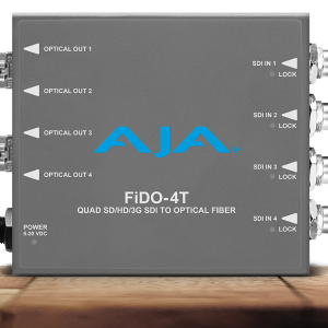 Transmisor AJA FiDO-4T para transporte de cuatro señales SDI mediante fibra óptica profesional.