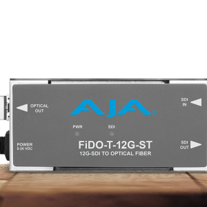 Transmisor AJA FiDO-T-12G-ST para transporte profesional de señales 12G-SDI mediante fibra óptica ST.