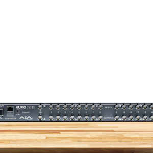 Router AJA KUMO 1616 para distribución profesional SDI broadcast.