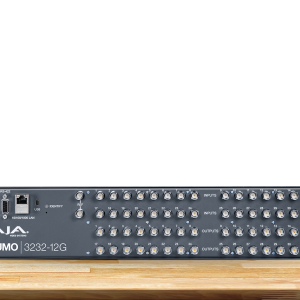 Router AJA KUMO 3232-12G para distribución profesional 12G-SDI UHD.