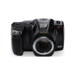 Cámara Blackmagic Pocket Cinema Camera 6K G2 con sensor Super 35 HDR, pantalla táctil inclinable de 5 pulgadas, montura EF activa y grabación Blackmagic RAW para producción cinematográfica profesional en formato compacto.