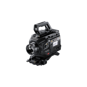 Cámara Blackmagic URSA Broadcast G2 con cuerpo broadcast profesional, montura B4 y EF intercambiable, pantalla abatible, filtros ND internos y conectividad 12G-SDI para producción en directo y cine digital.