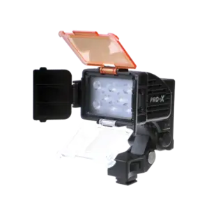 Luminaria LED PRO-X COBRA para cámara con temperatura de color dual 3200K/5400K, dimmer integrado y alimentación mediante baterías DV compatibles.