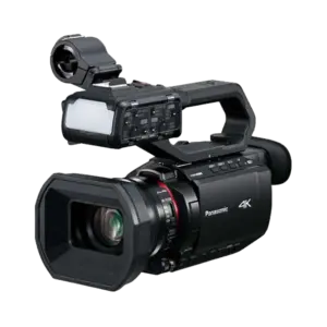 Videocámara profesional Panasonic AG-CX20 con grabación 4K UHD, zoom óptico 24x, doble ranura SD, streaming IP y conectividad broadcast.