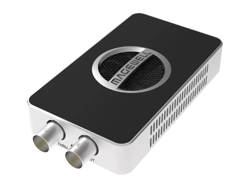 Magewell USB Capture SDI 4K Pro con entrada y loop-through 12G-SDI y conexión USB 3.2 Gen 2x2 para captura profesional de vídeo 4K.